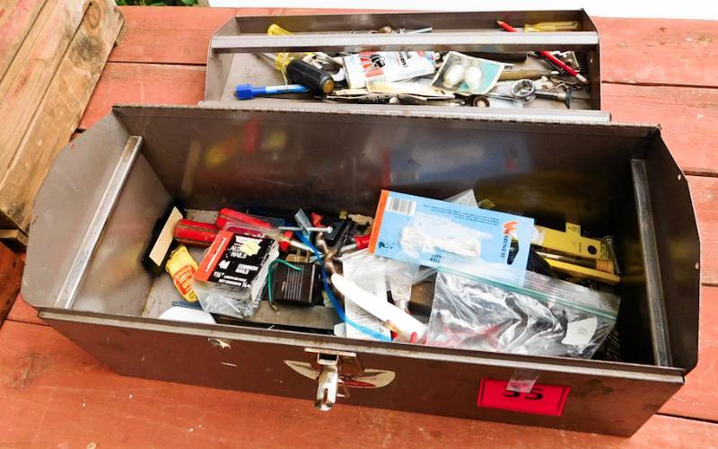 lot 35 image: toolbox with contents included