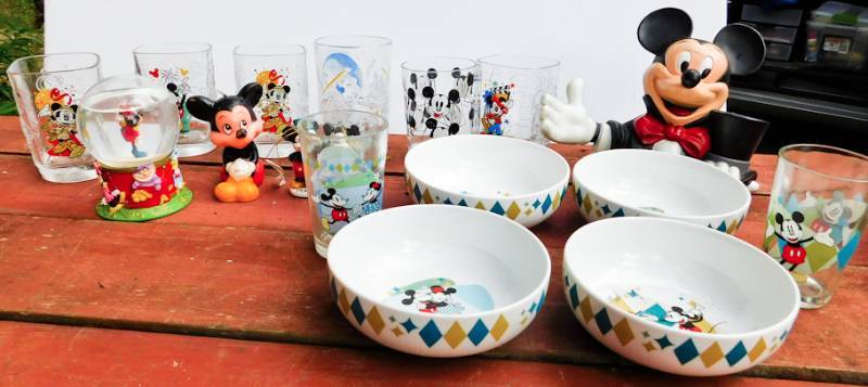 lot 40 image: Lot of Disney Items please see photos