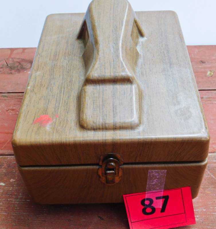 lot 87 image: Authentic Woodgrain plastic shoeshine box