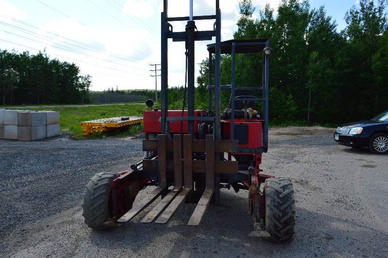 Moffett fork lift 1997