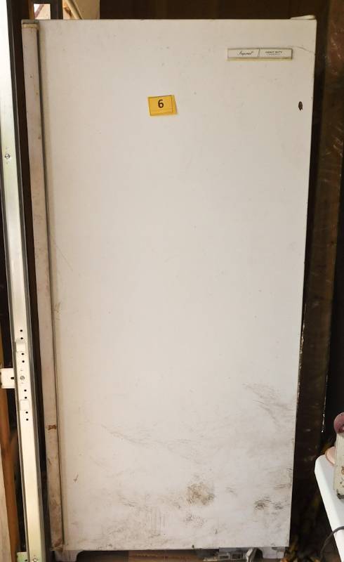lot 6 image: Imperial Heavy Duty Commercial freezer runs needs cleaning