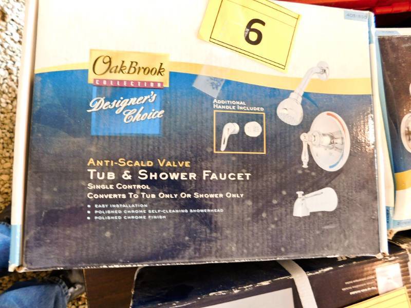 lot 9 image: Oak Brook tub and shower faucet new in box #4051850