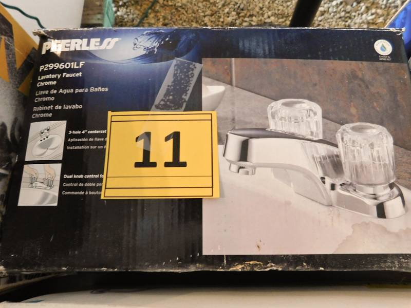 lot 11 image: Peerless lavatory faucet chrome #P299601LF