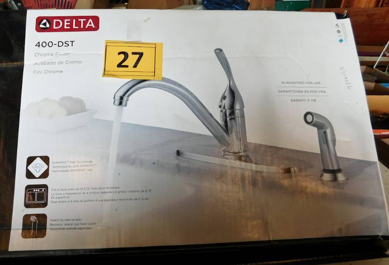 Delta New In Box Unused Kitchen Faucet 400 Dst Chrome Finish Twc
