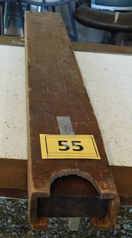 lot 55 image: vintage Stanley wooden level in its original wooden case