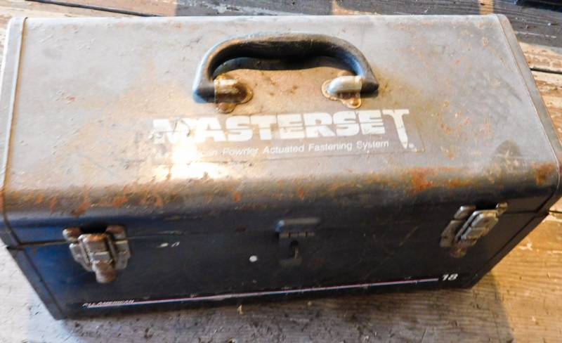lot 69 image: Mastercraft low velocity powder actuated tool fastening system