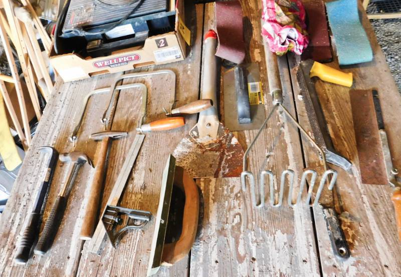 lot 86 image: lot of shop tools several specialty tools please see all the photos