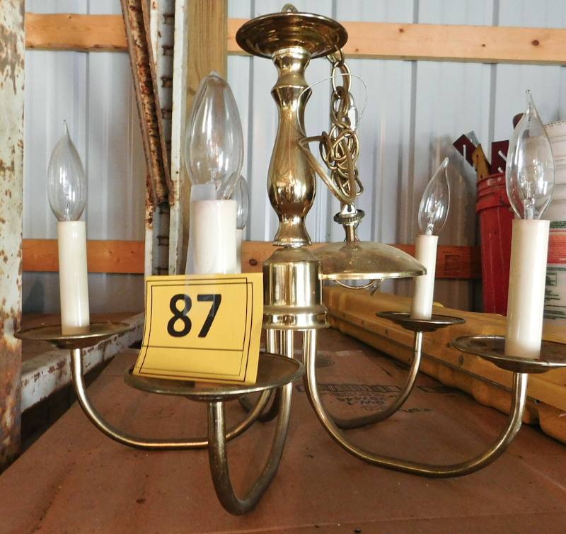 lot 87 image: 5 bulb light fixture