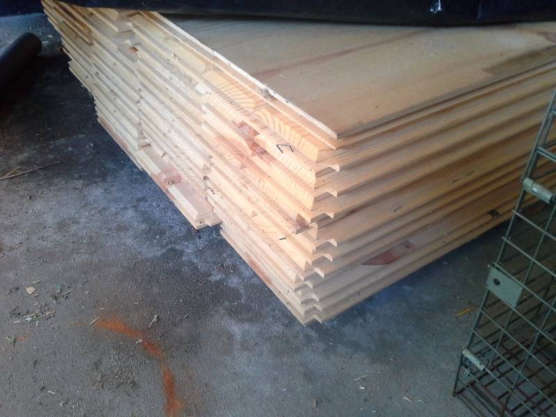Pine Tongue and Groove Boards(78)