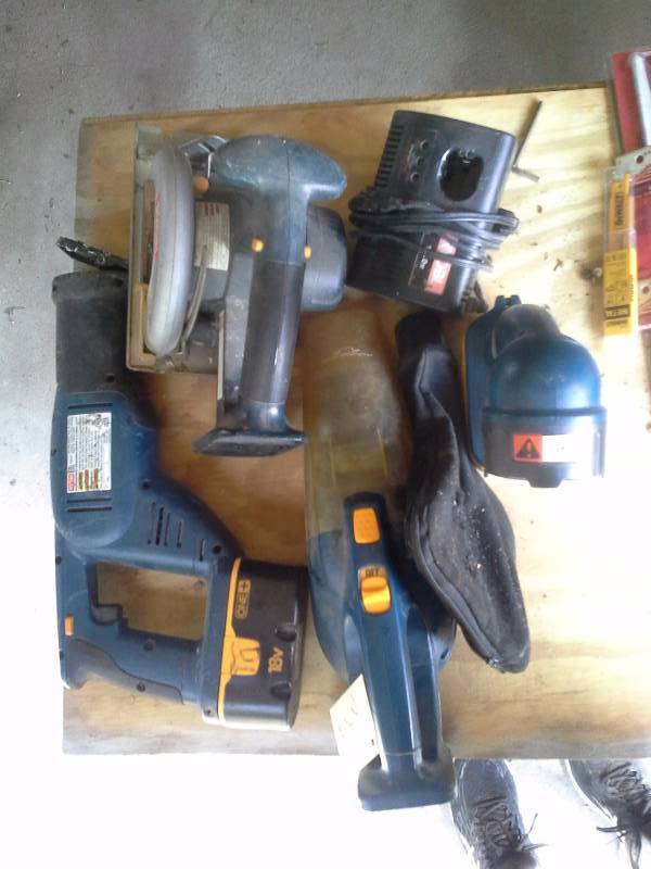 Ryobi Cordless Tool Set