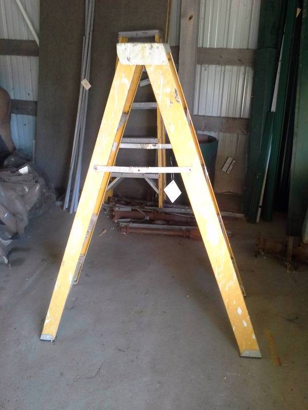 Ladder(5 ft.)