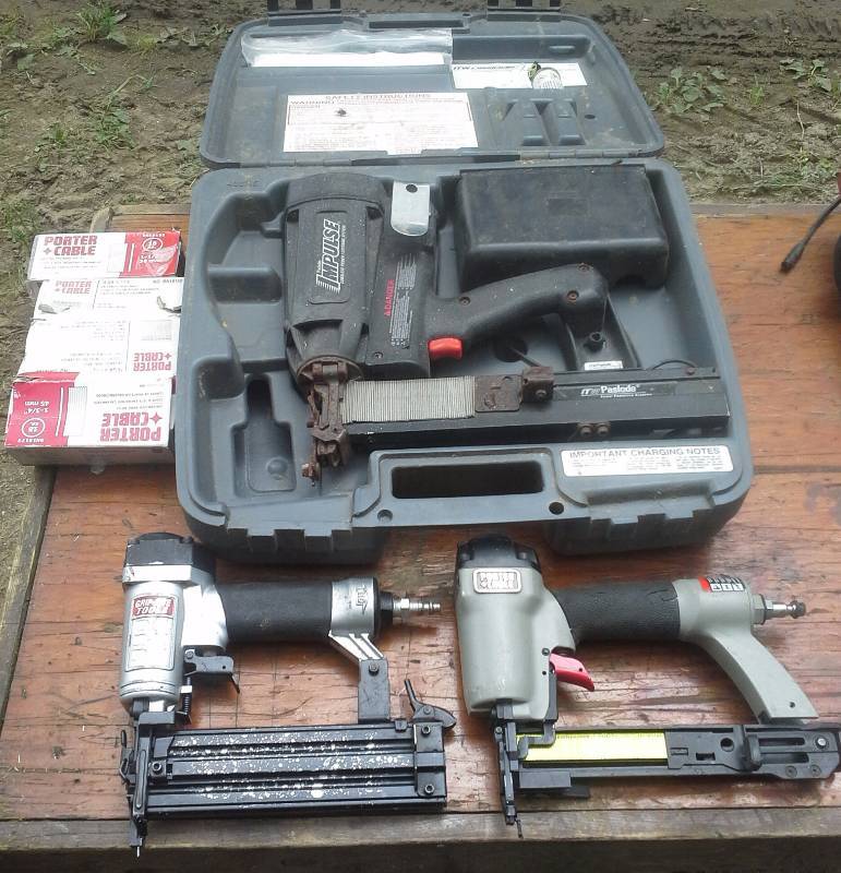 Air Staplers(2), Brad Nailer