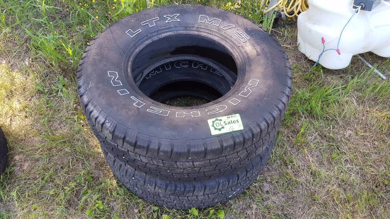 Tires(2)