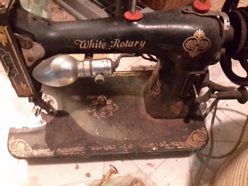 Honeywell Air Cleaner, Sewing machine for parts (White Rotary),