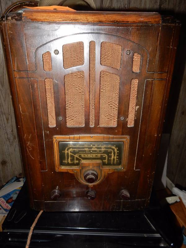 RCA Radio..