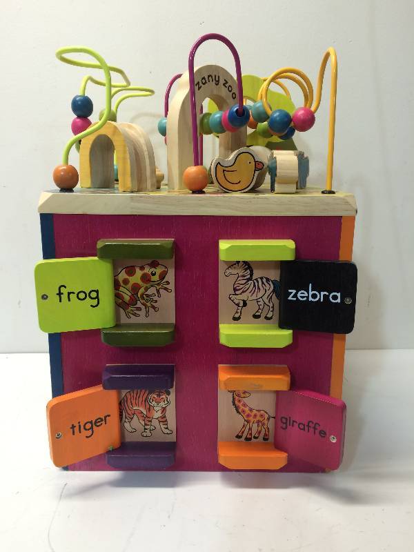 lot 1 image: B. Zany Zoo Activity Cube