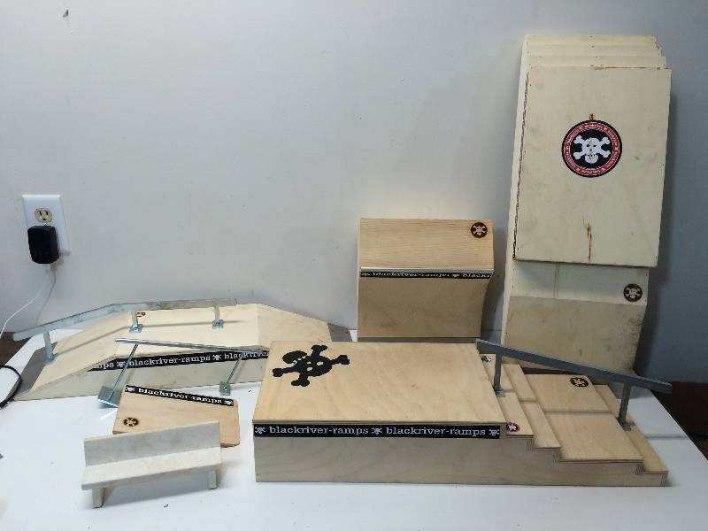 lot 24 image: Skate Trick Park