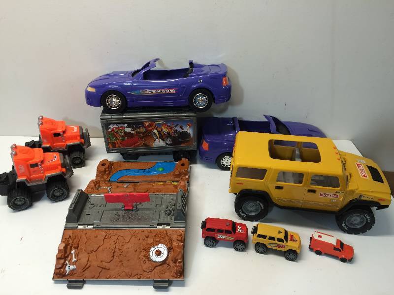 lot 32 image: Tonka Truck and More