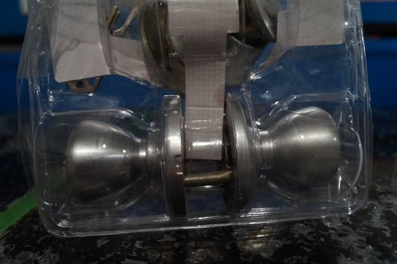 Keyed Entry Door Knob Sets