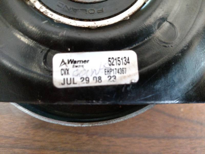 lot 68 image: Warner Electric Clutch, Model 52153...