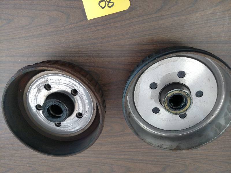 lot 80 image: (2) Trailer Brake Drums, Max. Dia. ...