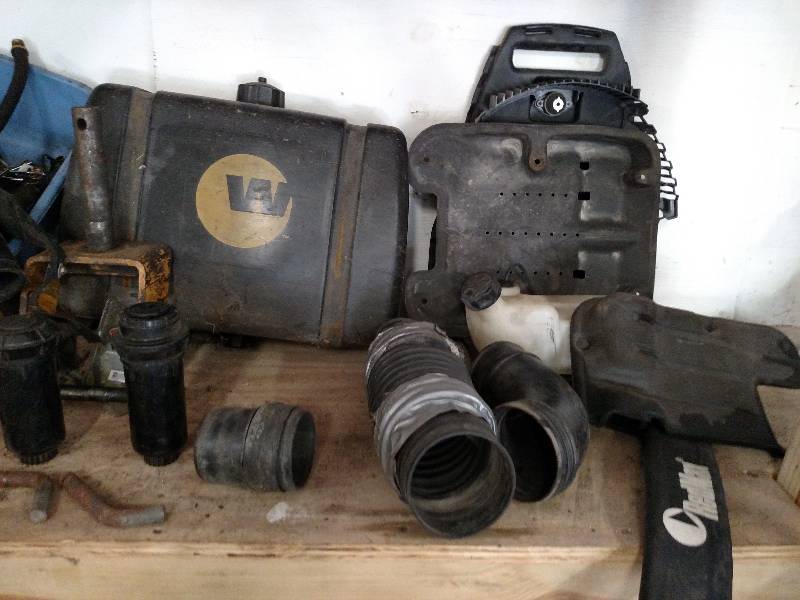 lot 71 image: Asstd Mower Parts & Misc. on Shelf...