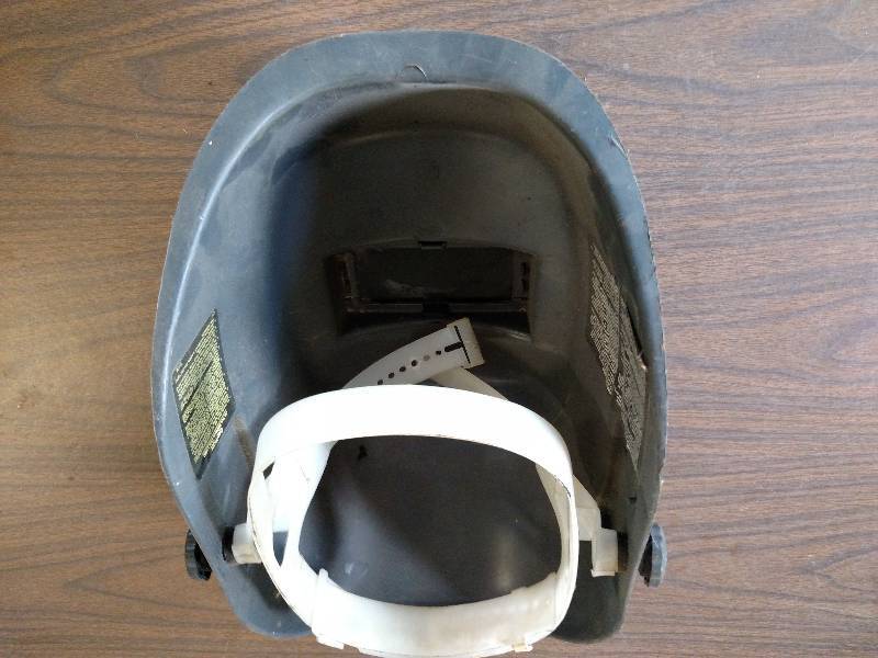 lot 118 image: Welding Hood...
