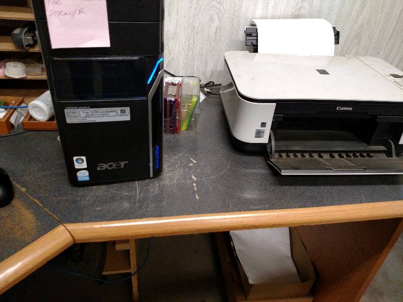 lot 130 image: Corner Desk, Chair, & Computer with...