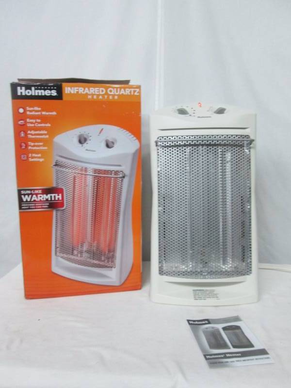 Holmes Quartz Tower Heater with Manual Control