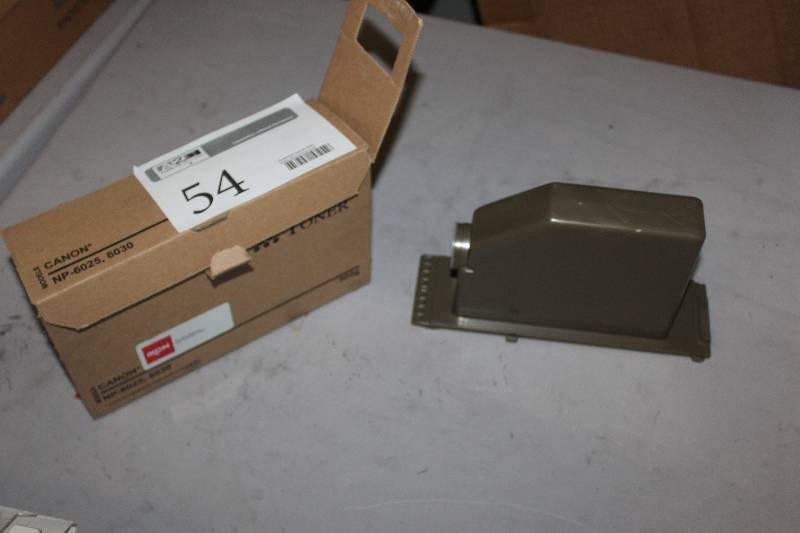 lot 54 image: Canon Toner NP-60256030