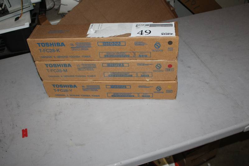 lot 49 image: Lot of (3) Toshiba Toner