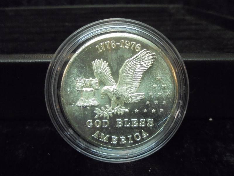 1 Troy Oz .999 Fine Silver - Bicentennial wEagle