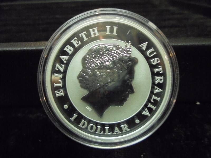 1 Troy Oz .999 Fine Silver - Elizabeth IIAustrialian Kookaburra