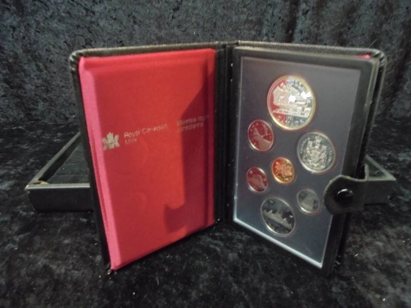 1981 Royal Canadian Mint Coin Set in Display