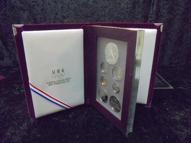 1992 US Mint Prestige Set in Display