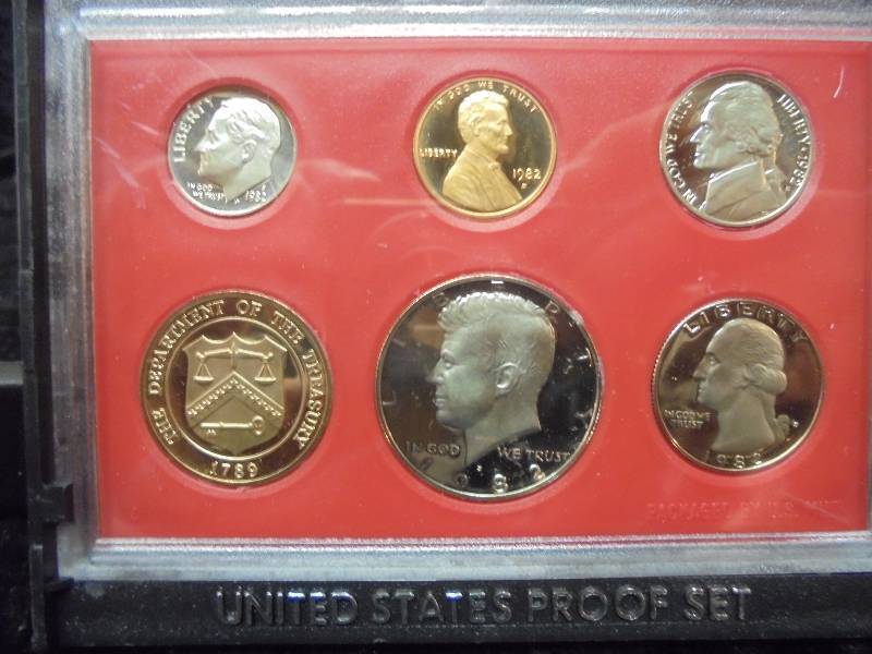 1982 US Proof Coin Set