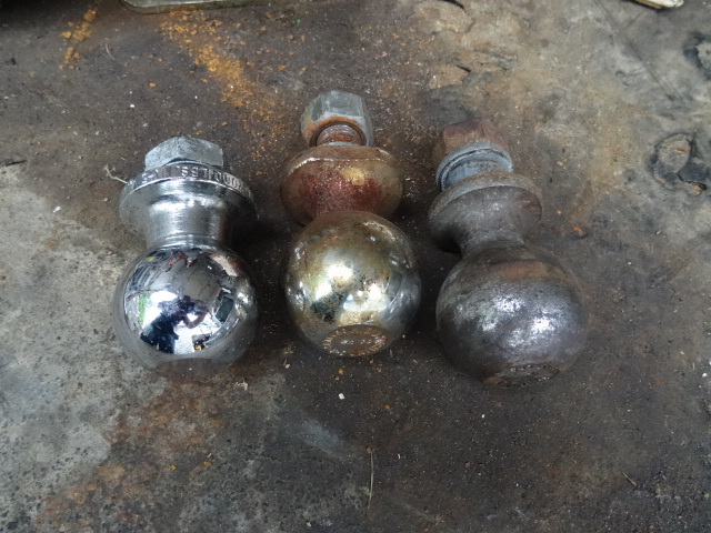 Trailer Balls