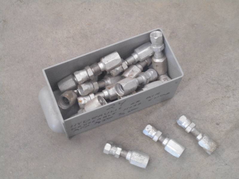 Approx (24) Hydraulic Or Air Hose E...