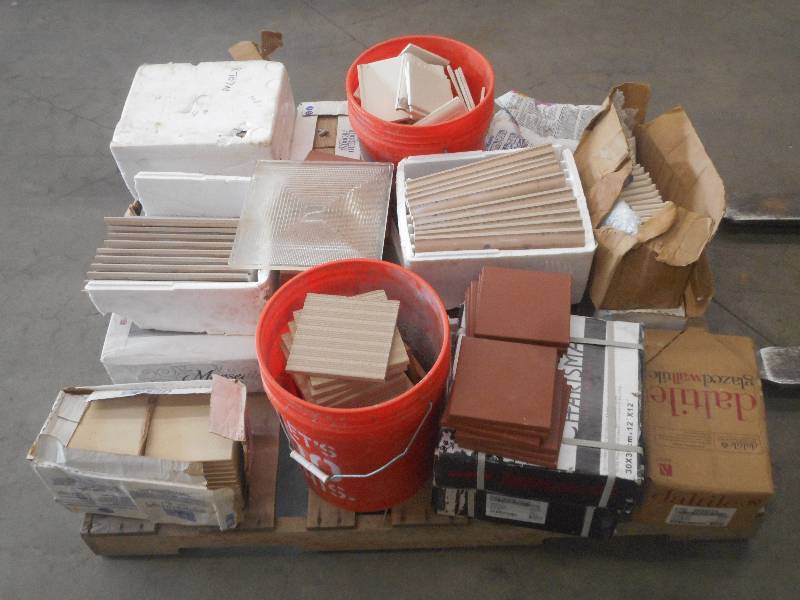 Pallet Full Of Assorted Tile Floori...