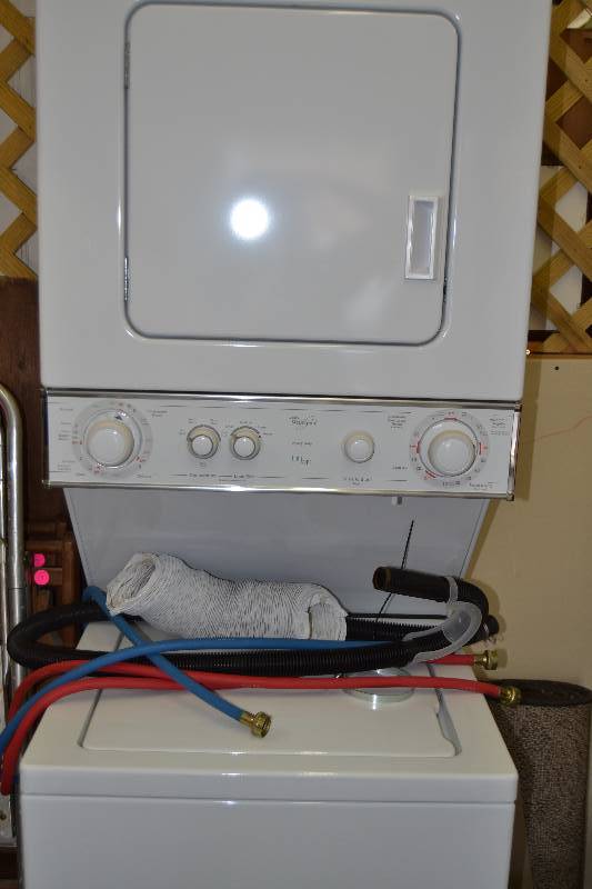 lot 51 image: Washer and Dryer