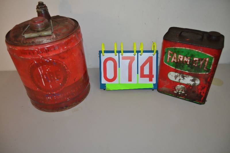 lot 74 image: Oil Cans