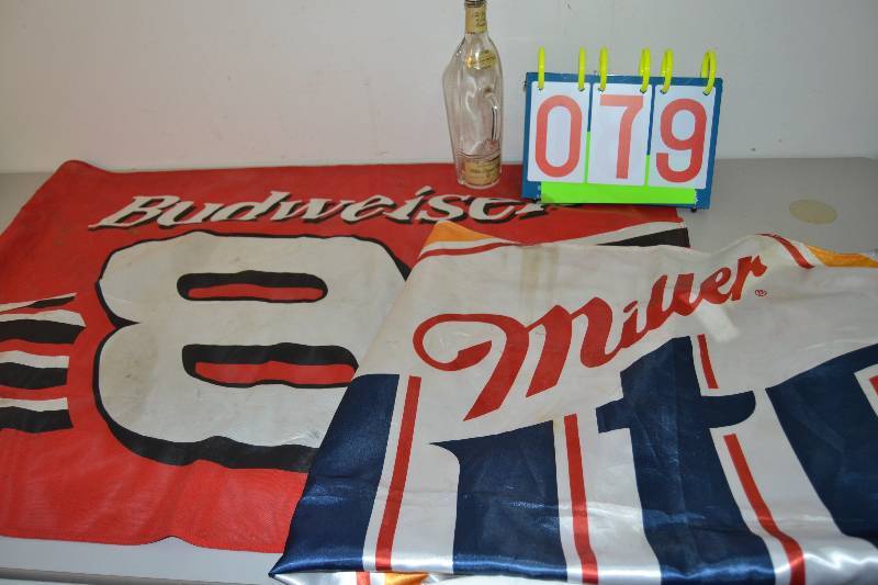 lot 79 image: Beer Flags