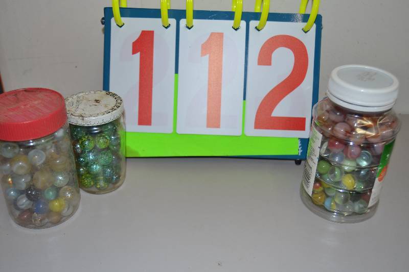 lot 112 image: Marbles