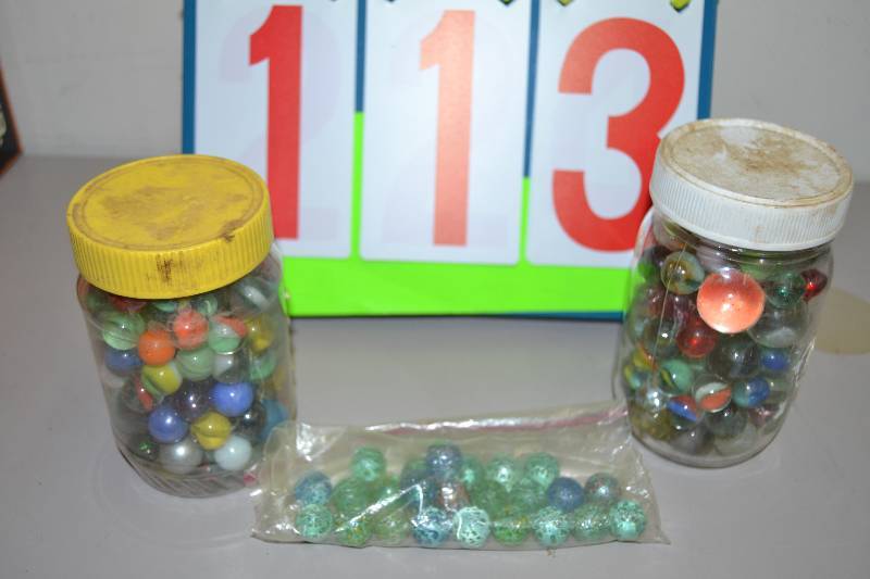 lot 113 image: Marbles
