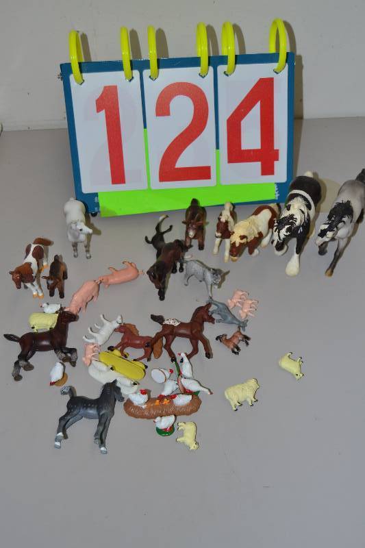 lot 124 image: Animals
