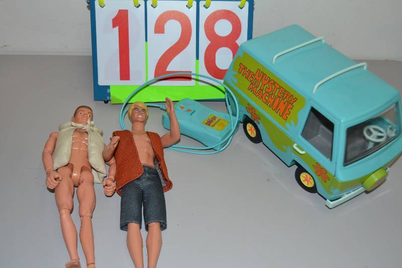 lot 128 image: Remote control car