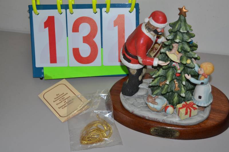 lot 131 image: Emmett Kelly Jr.