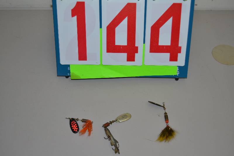 lot 144 image: Fishing lures