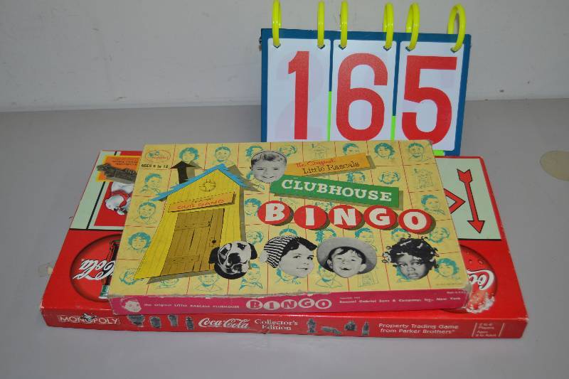 lot 165 image: Collectible games