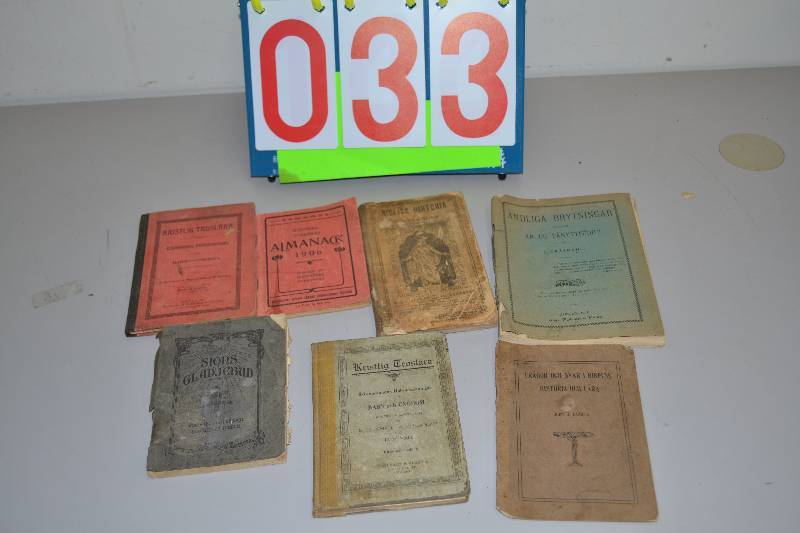 lot 33 image: Antique Books